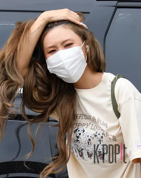 Hwasa (MAMAMOO) — Arrival