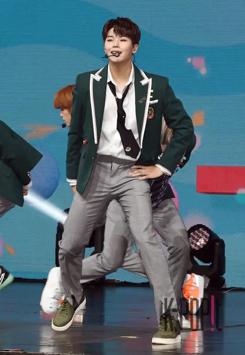 Son Jun-hyung (Ghost9) — Showcase