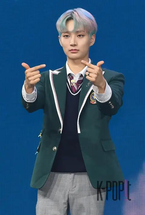 Hwang Dong-jun (Ghost9) — Showcase