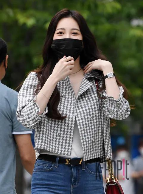 Yura — Arrival