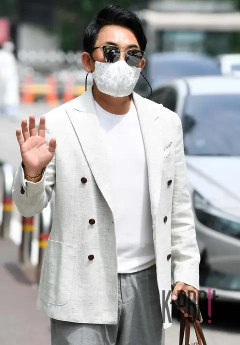Lee Seung-chul — Arrival