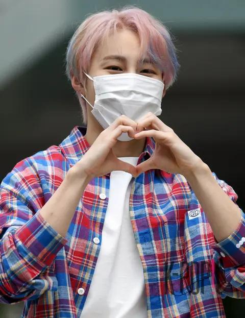 Ha Sung-woon — Arrival