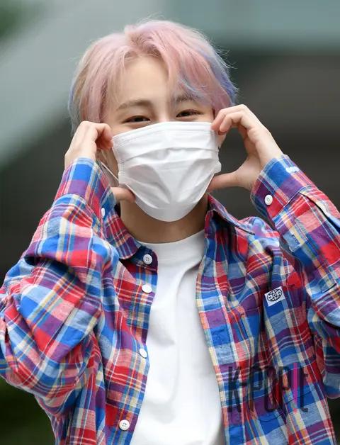 Ha Sung-woon — Arrival