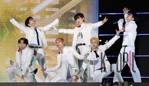 On and Off — Dream Concert
