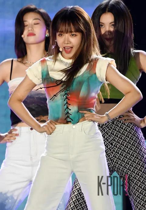 Yoojung (Weki Meki) — Dream Concert