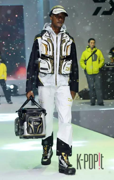 Han Hyun-min — Daiwa Fashion Show