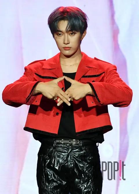 OMEGA X Jaehan — Omega X Showcase