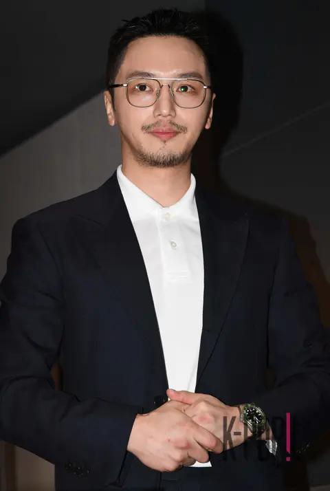 Byun Yo-han — Launch