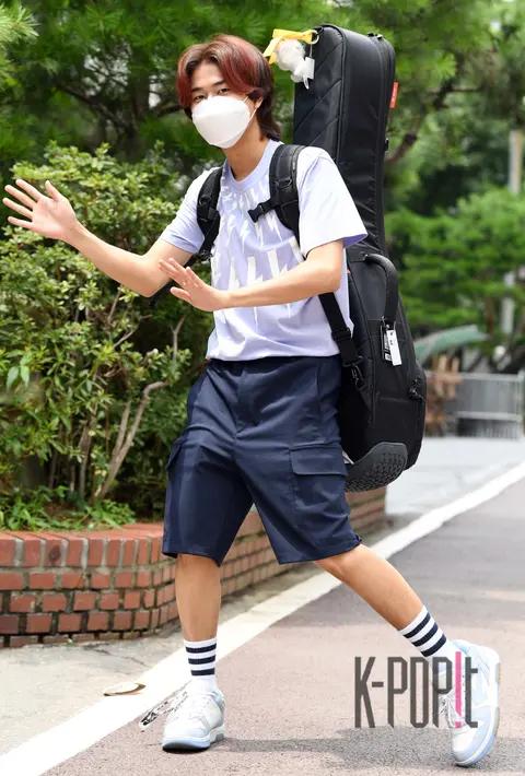 Lee Mu-jin — Arrival