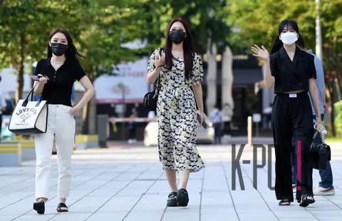 Sua (Dreamcatcher), Siyeon, Jiyu — Arrival