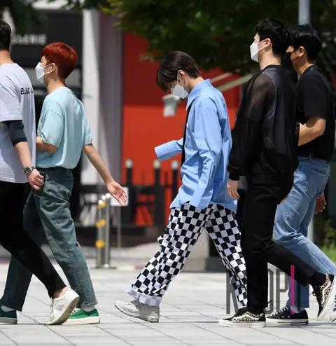 MJ (ASTRO), Raki, Moonbin — Arrival