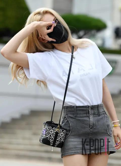 Jeon Somi — Arrival