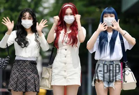 Jihan (WEEKLY), Joa, Park So-eun — Arrival