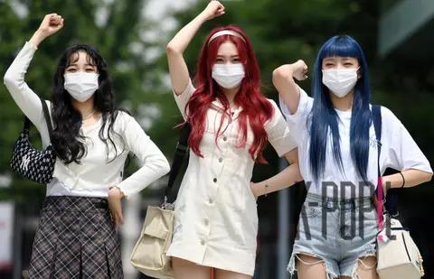Jihan (WEEKLY), Joa, Park So-eun — Arrival
