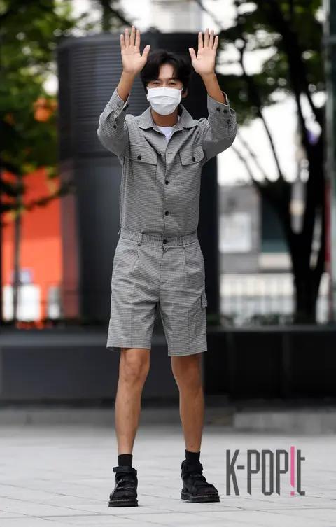Lee Kwang-soo — Arrival