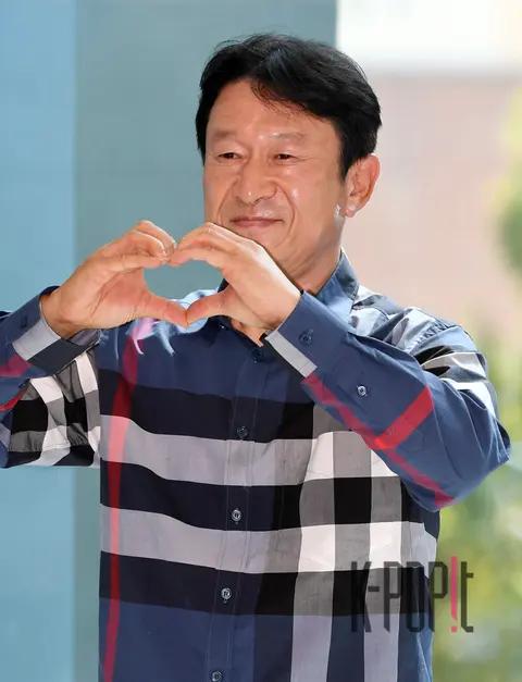 Kim Eung-soo — Web Delivery Location Release