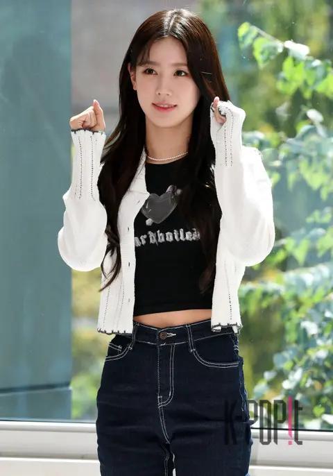 Miyeon ((G)I-DLE) — Web Delivery Location Release
