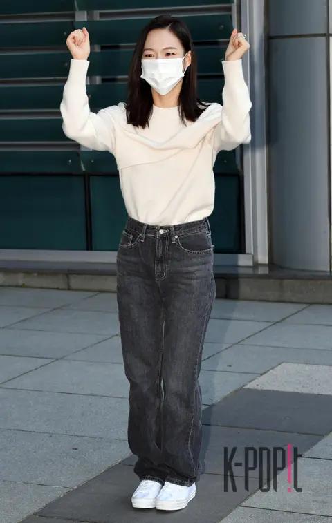 Han Ye-ri — Arrival