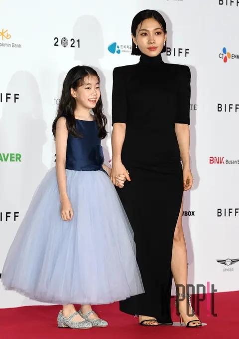 Park So-i, Choi Hee-seo — Busan International Film Festival Red Carpet