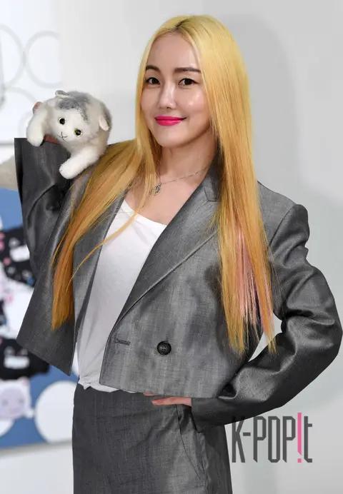 Nancy Ryang — Exhibition Press Conference