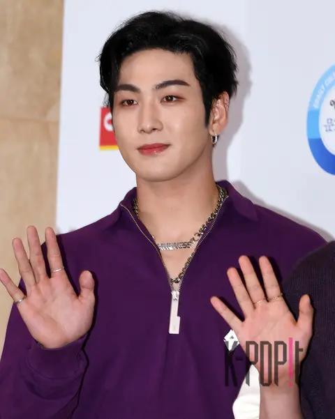 Baekho (NU'EST) — EDaily Culture Awards