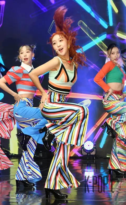 Minji (SECRET NUMBER) — Showcase