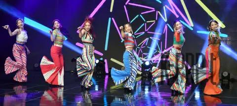 SECRET NUMBER — Showcase