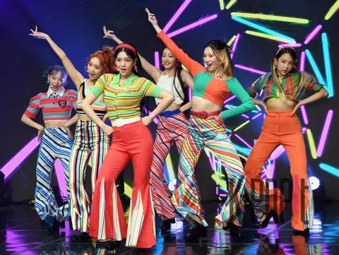 SECRET NUMBER — Showcase