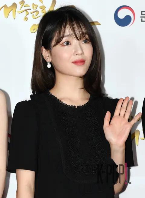 Seung Hee (OH MY GIRL) — Popular Culture Awards Ceremony