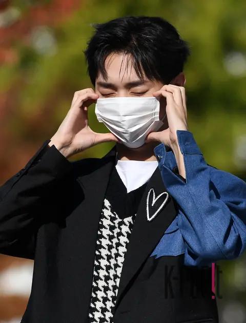 Yoon Ji-sung — Arrival