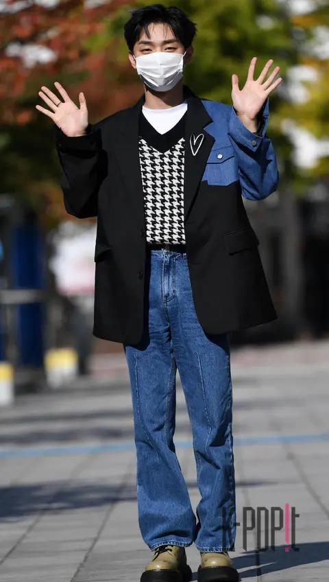 Yoon Ji-sung — Arrival