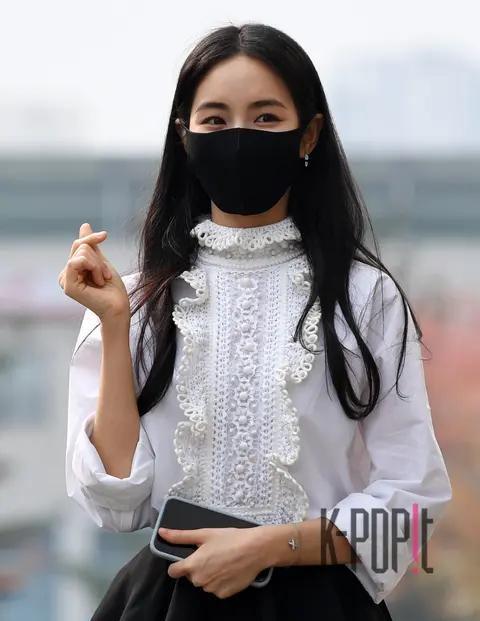 Hong Soo-joo — Arrival