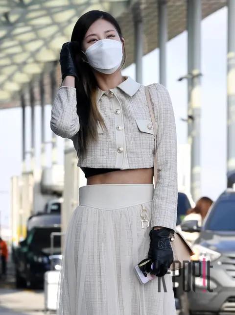 Stephanie — Airport