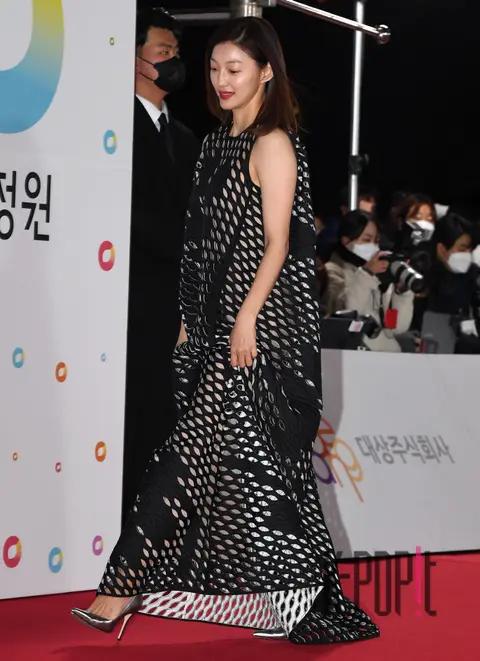 Lee L — Blue Dragon Film Awards