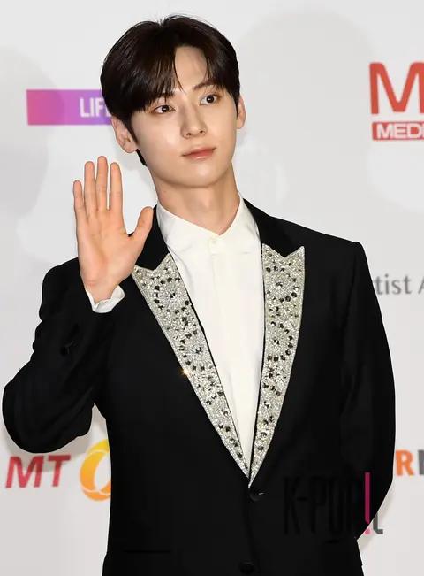 Minhyun (NU'EST) — AAA Red Carpet