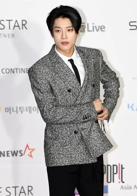 WOODZ — AAA Red Carpet