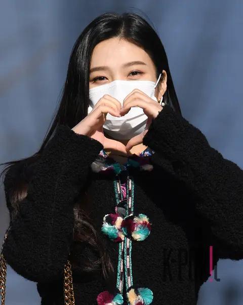 Joy (Red Velvet) — Arrival