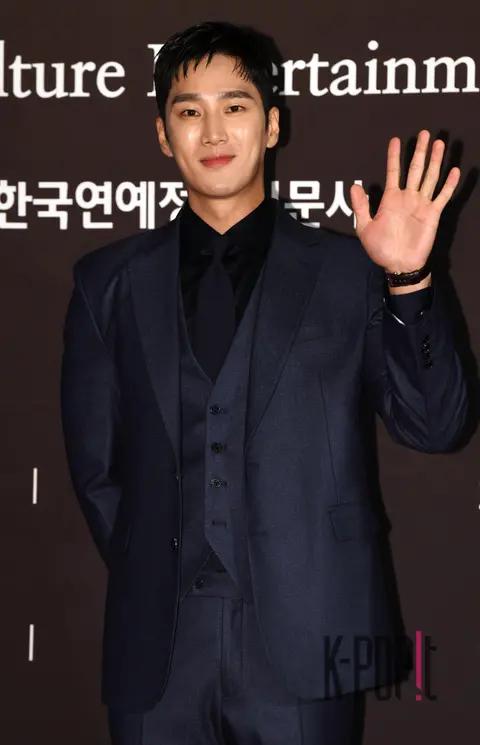 Ahn Bo-hyun — Korea Culture Entertainment Awards