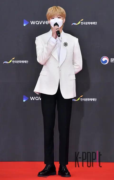 Kim Woo-seok — KBS Song Festival