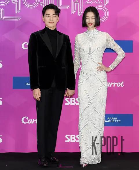 Dongchimi 2, Hong Sung-gi & Lee Hyun-yi (couple) — SBS Entertainment Awards