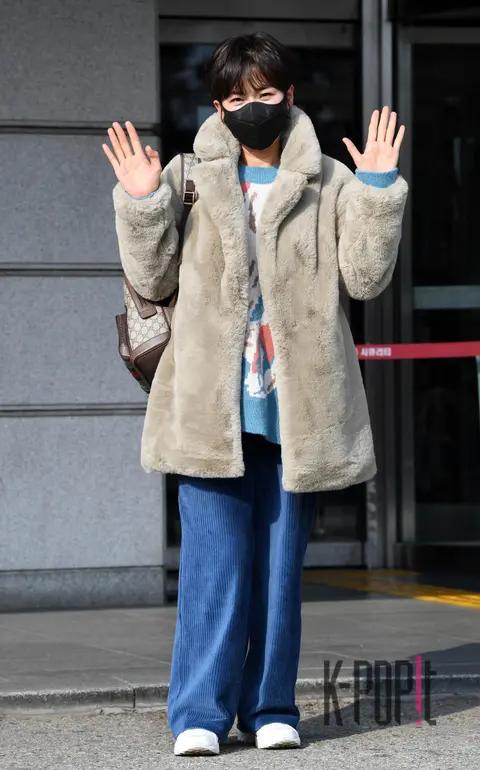 Ban Ga-hui — Arrival