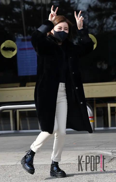 Song Ga-in — Arrival