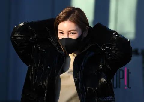 Song Ga-in — Arrival