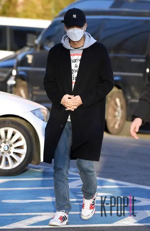 Woo Young — Arrival