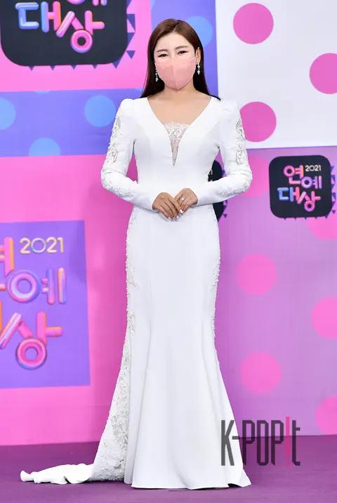 Song Ga-in — KBS Entertainment Awards