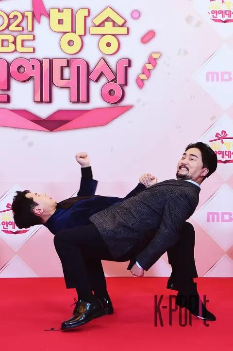 Omniscient Interfering View, Yang Se-hyung, Yoo Byung-jae — MBC Entertainment Awards