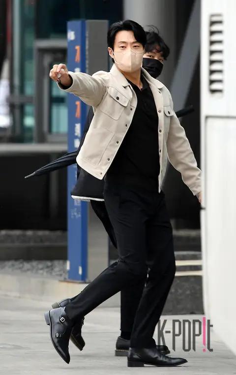 Lee Hee-joon — Arrival