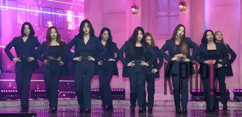 fromis_9 — Showcase
