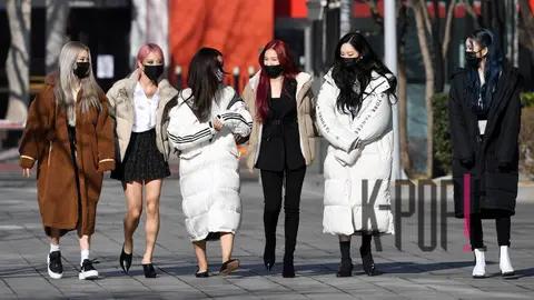 MOMOLAND — Arrival
