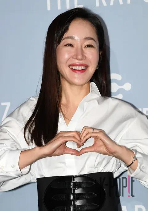 Eom Ji-won — Launch